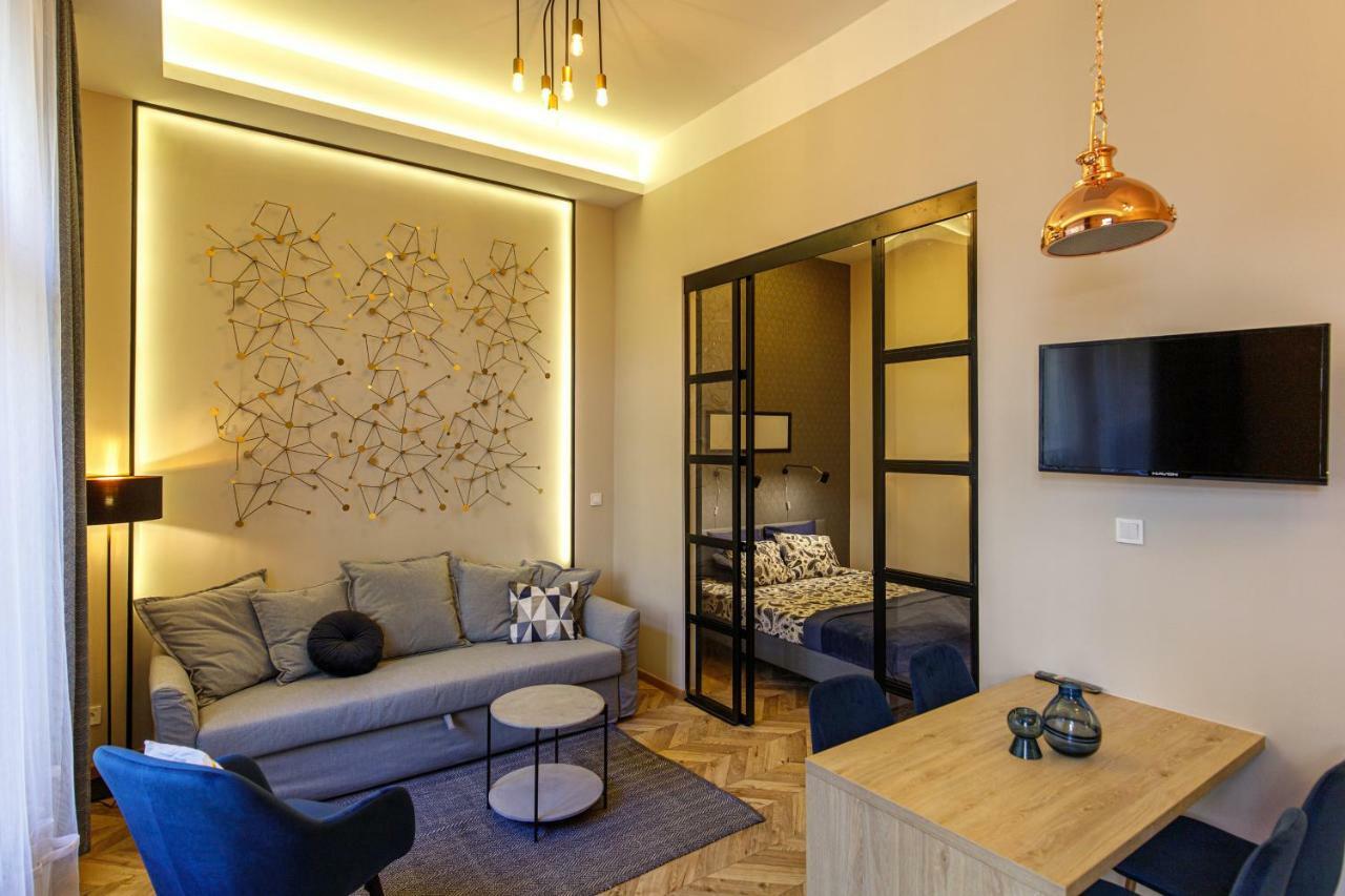 E13 - Elegant Apartment Budapest Exterior foto