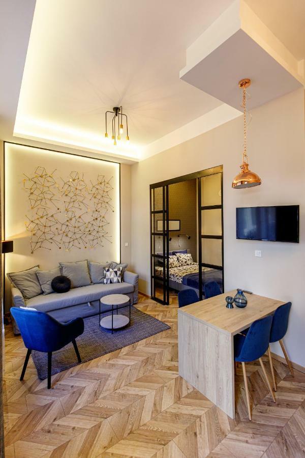 E13 - Elegant Apartment Budapest Exterior foto