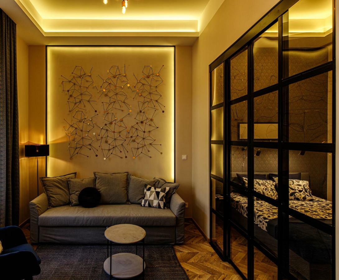 E13 - Elegant Apartment Budapest Exterior foto